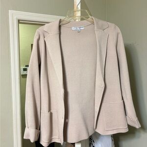 Women's Cream Blazer